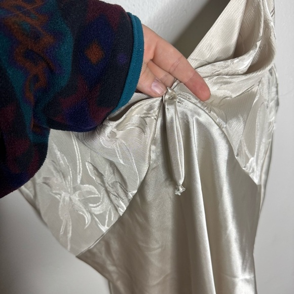 Vintage Val Mode Lingerie Shimmery Gold Night Gown Slip Dress - Picture 5 of 11